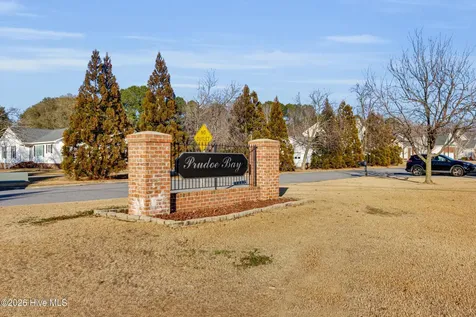 1329 Whitten Court Greenville NC 27858