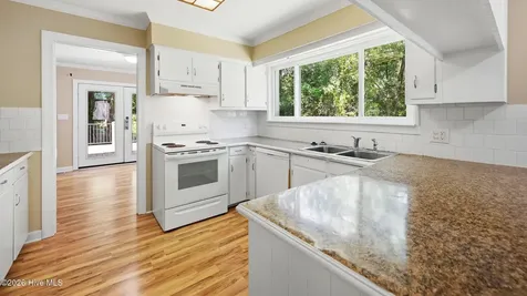 502 Lancelot Drive Greenville NC 27858