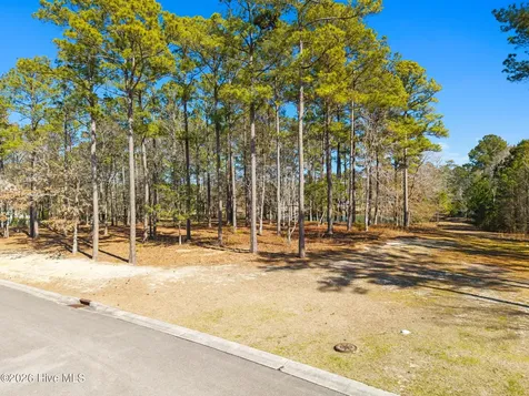 507 Hearthside Drive SE Bolivia NC 28422