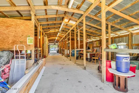 4013 Thomas Road Little River SC 29566