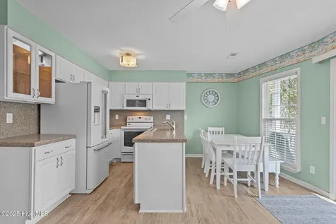 1314 Lake Park Boulevard S Carolina Beach NC 28428