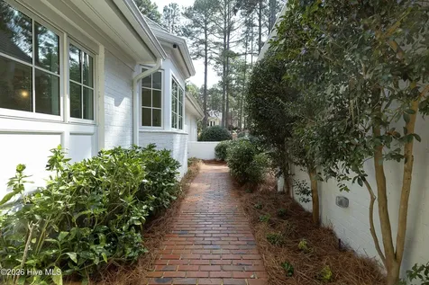 360 Lake Dornoch Drive Pinehurst NC 28374