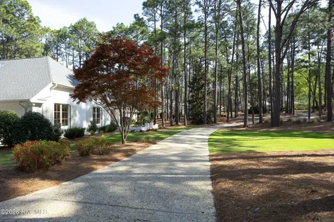 360 Lake Dornoch Drive Pinehurst NC 28374