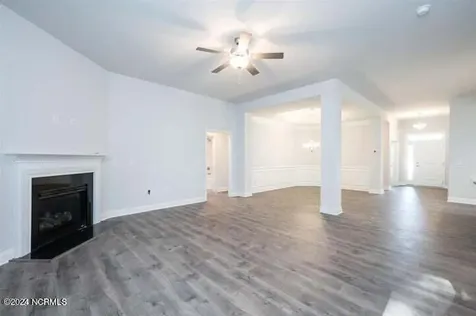 404 Sandcastle Street Grimesland NC 27837