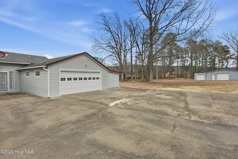 1392 Nixonton Road Elizabeth City NC 27909