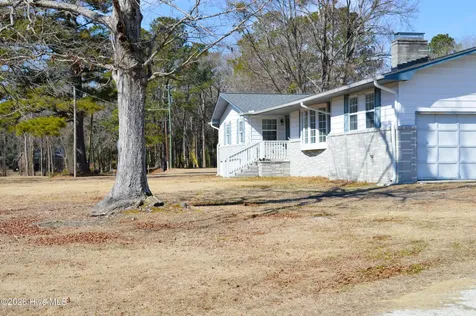 114 Church Road Riegelwood NC 28456