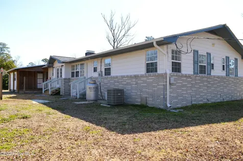 114 Church Road Riegelwood NC 28456