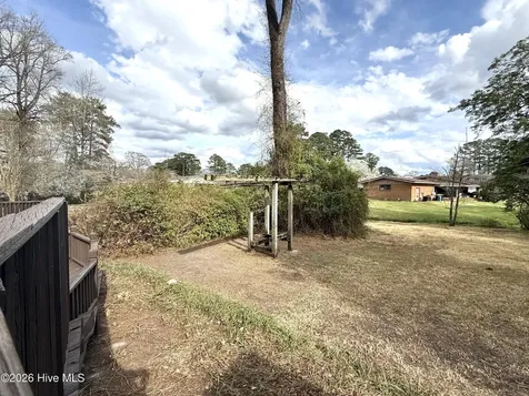 106 Carolina Avenue Williamston NC 27892