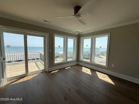 404 Ocean Drive Emerald Isle NC 28594