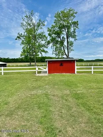 4998 Peacock Road Whiteville NC 28472