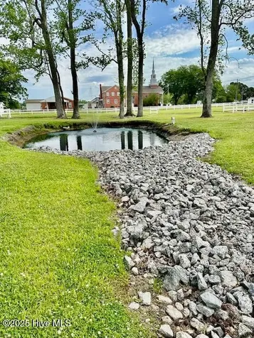 4998 Peacock Road Whiteville NC 28472