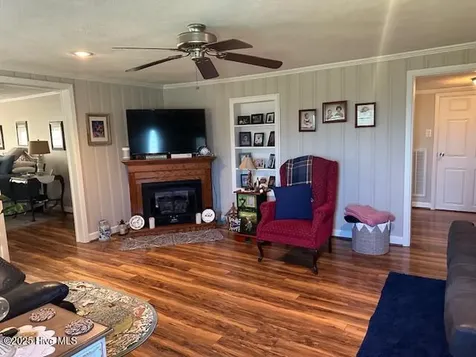 4998 Peacock Road Whiteville NC 28472
