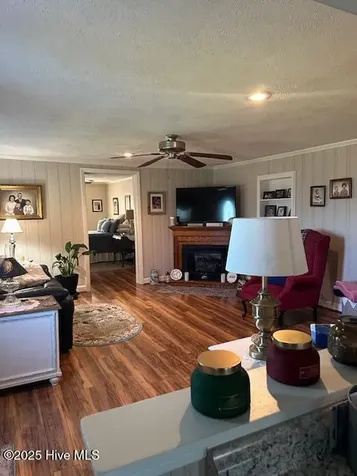 4998 Peacock Road Whiteville NC 28472