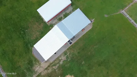 4998 Peacock Road Whiteville NC 28472