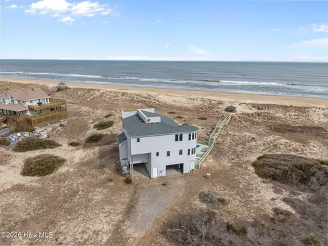 2223 Sandfiddler Road Corolla NC 27927