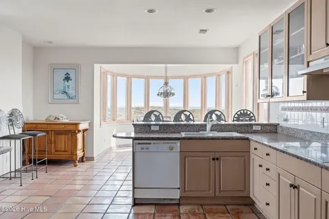 2223 Sandfiddler Road Corolla NC 27927