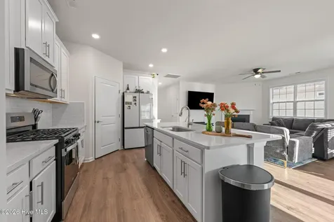 5016 Cinnamon Run New Bern NC 28562