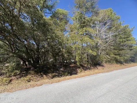 1 Maple Road Boiling Spring Lakes NC 28461