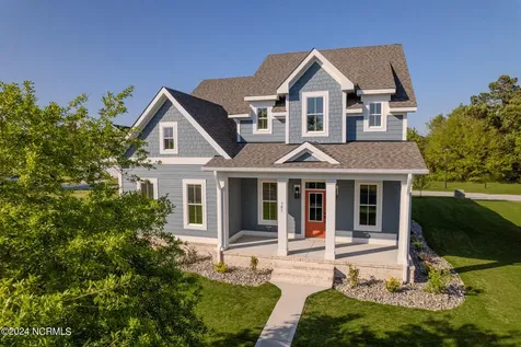303 Cannonsgate Drive Newport NC 28570