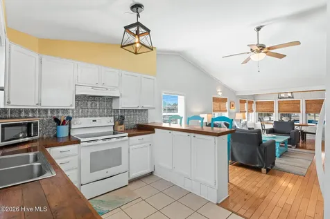 127 Swordfish Drive Holden Beach NC 28462