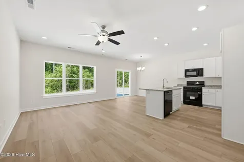 104 Palm Circle Havelock NC 28532