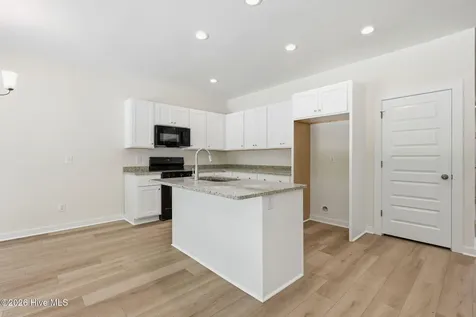 104 Palm Circle Havelock NC 28532