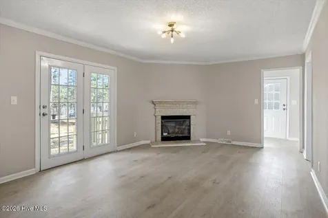 190 Pickett Circle Vass NC 28394