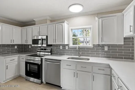 190 Pickett Circle Vass NC 28394