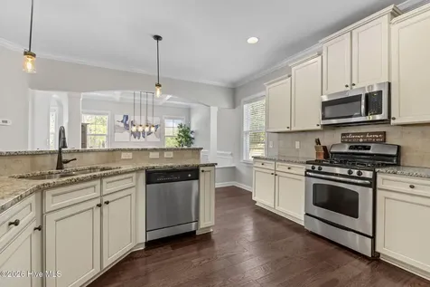 128 Little Bay Drive Cedar Point NC 28584