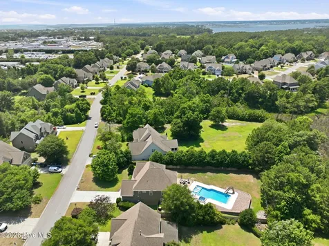 128 Little Bay Drive Cedar Point NC 28584