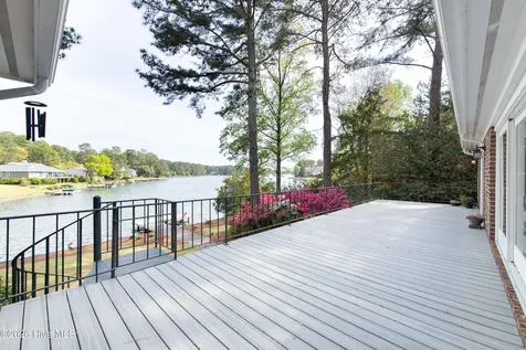 90 Lake Shore Drive Pinehurst NC 28374
