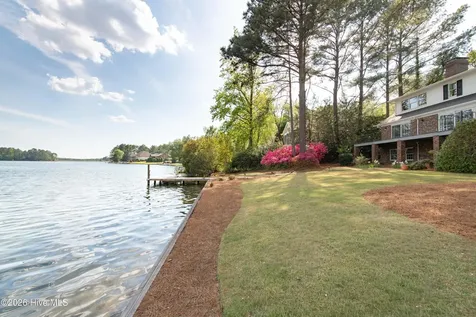 90 Lake Shore Drive Pinehurst NC 28374