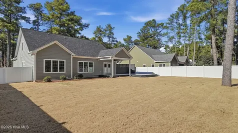 1267 Linden Road Aberdeen NC 28315
