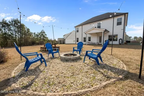 512 Harvest Meadow Crossing Jacksonville NC 28546