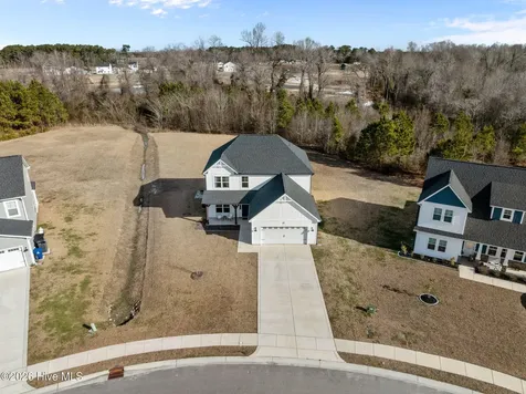 512 Harvest Meadow Crossing Jacksonville NC 28546