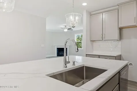 2514 Starling Lane New Bern NC 28562