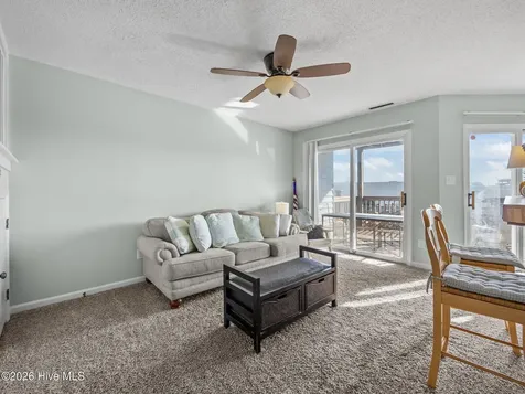8713 Plantation Drive Emerald Isle NC 28594