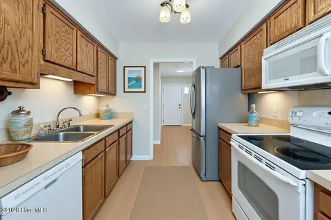 2917 New Town Drive Wilmington NC 28405