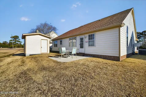 2917 New Town Drive Wilmington NC 28405