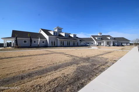 917 Sea Holly Court New Bern NC 28560