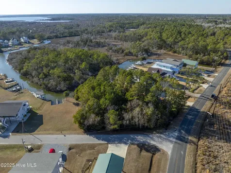 100 Singleton Street Sneads Ferry NC 28460