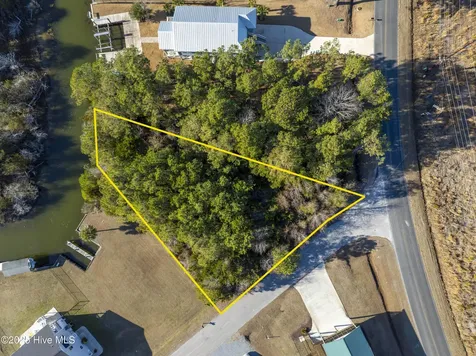 100 Singleton Street Sneads Ferry NC 28460