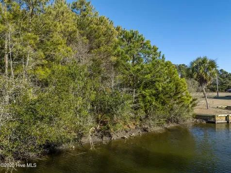 100 Singleton Street Sneads Ferry NC 28460