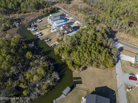 100 Singleton Street Sneads Ferry NC 28460