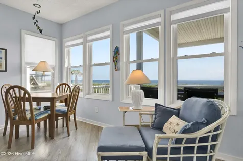 19 E Charlotte Street Wrightsville Beach NC 28480