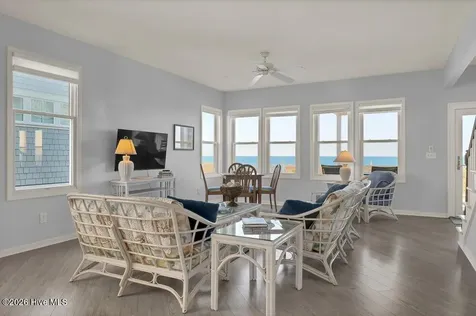 19 E Charlotte Street Wrightsville Beach NC 28480