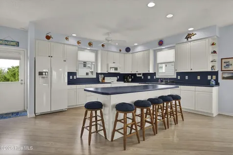 19 E Charlotte Street Wrightsville Beach NC 28480