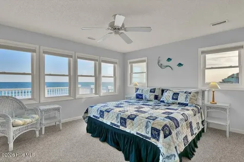 19 E Charlotte Street Wrightsville Beach NC 28480