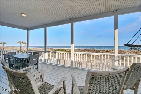 19 E Charlotte Street Wrightsville Beach NC 28480