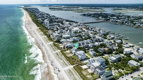 19 E Charlotte Street Wrightsville Beach NC 28480